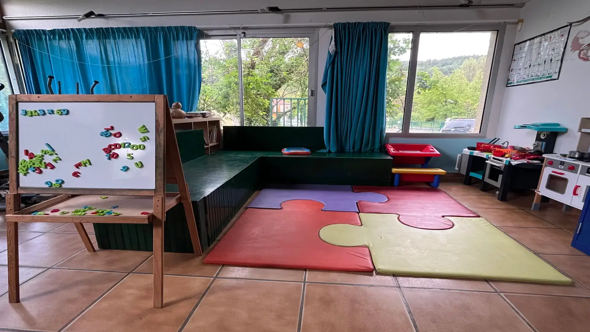 Salle de jeux Cada